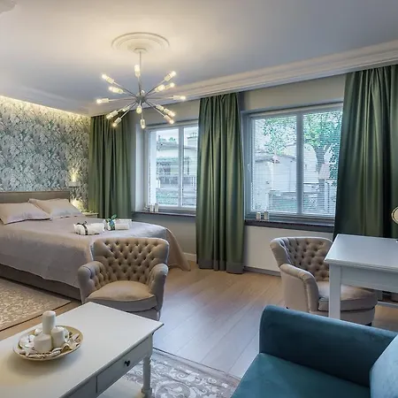 Sea Sail Apartament *