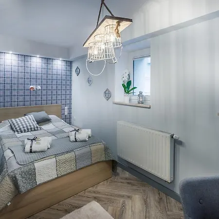 Sea Sail Apartament *