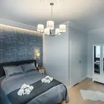 Sea Sail By Oneapartments شقة